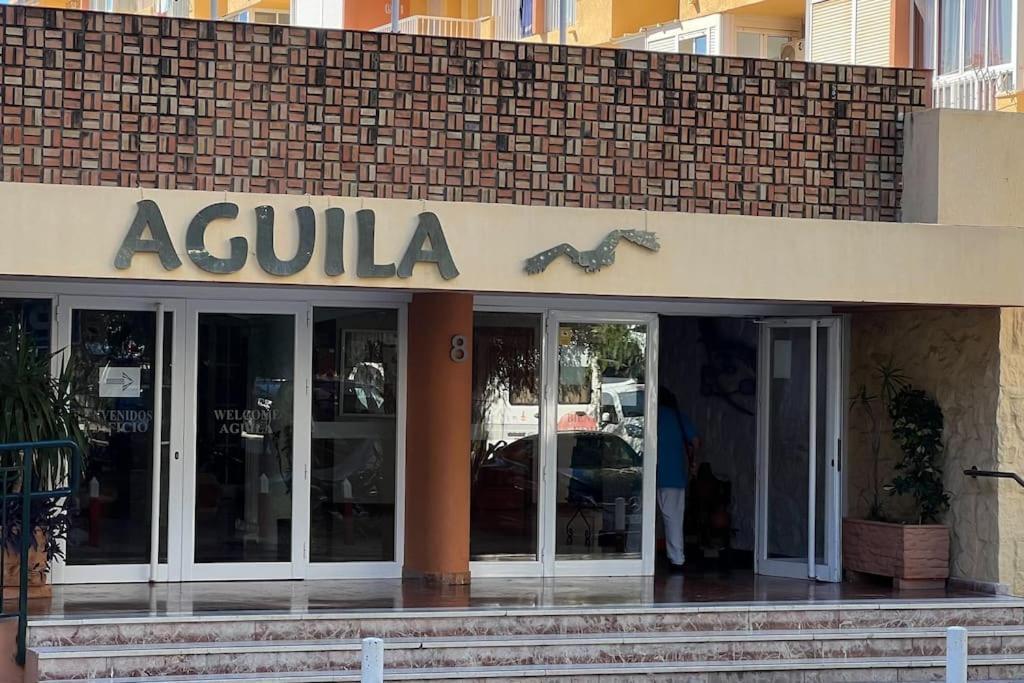 Estudio Aguila Con Vistas Al Mar Бенальмадена Экстерьер фото